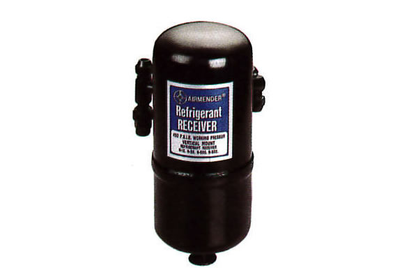 Refrigerant receivers